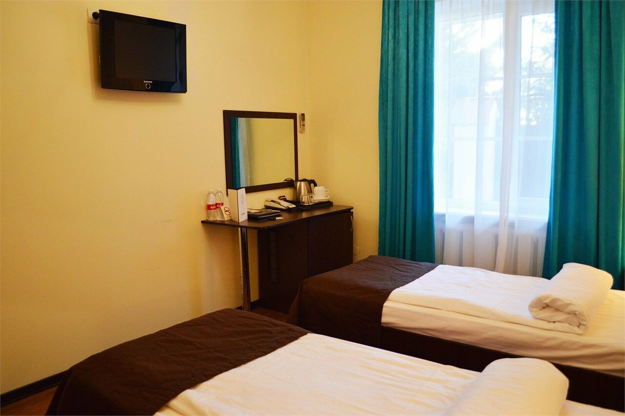 Отель Голубая лагуна Анапа