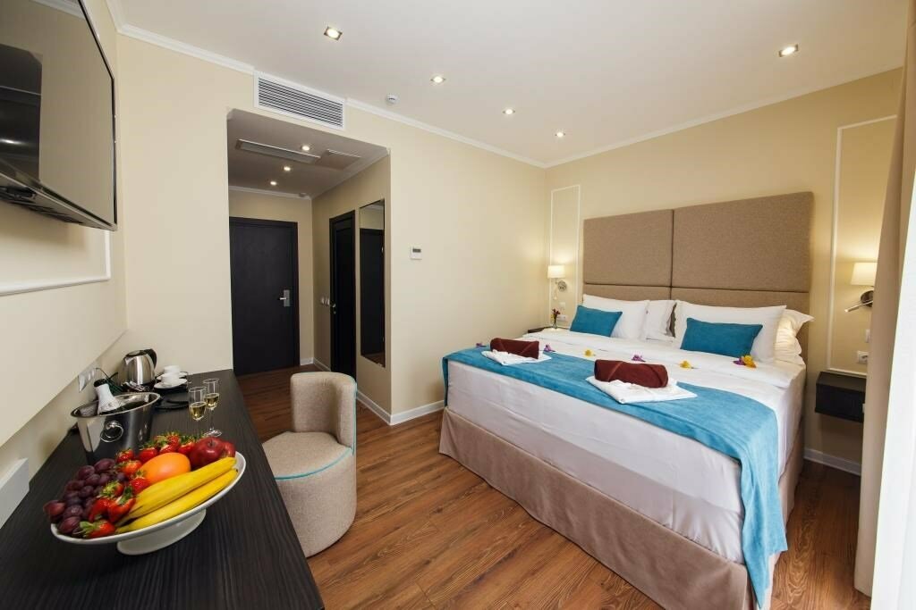 Отель Голубая лагуна Анапа