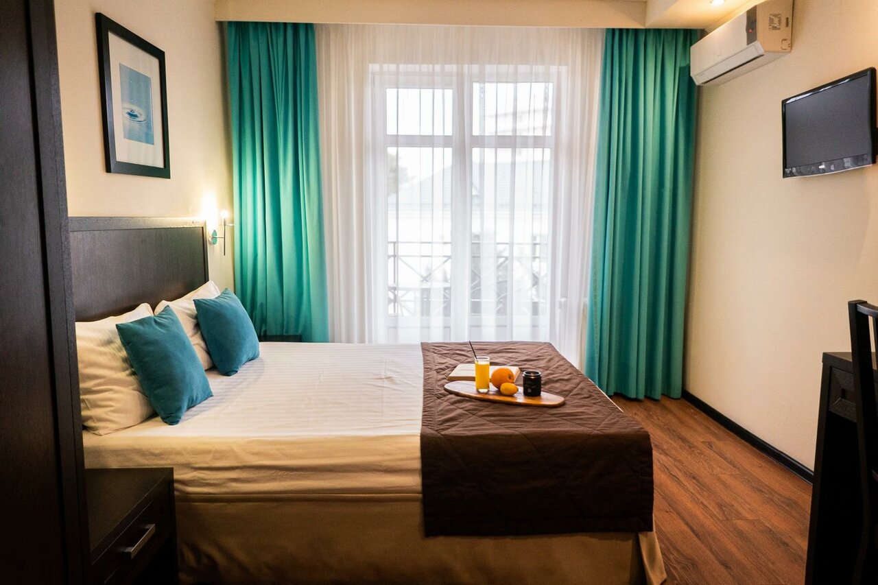 Отель Голубая лагуна Анапа-220