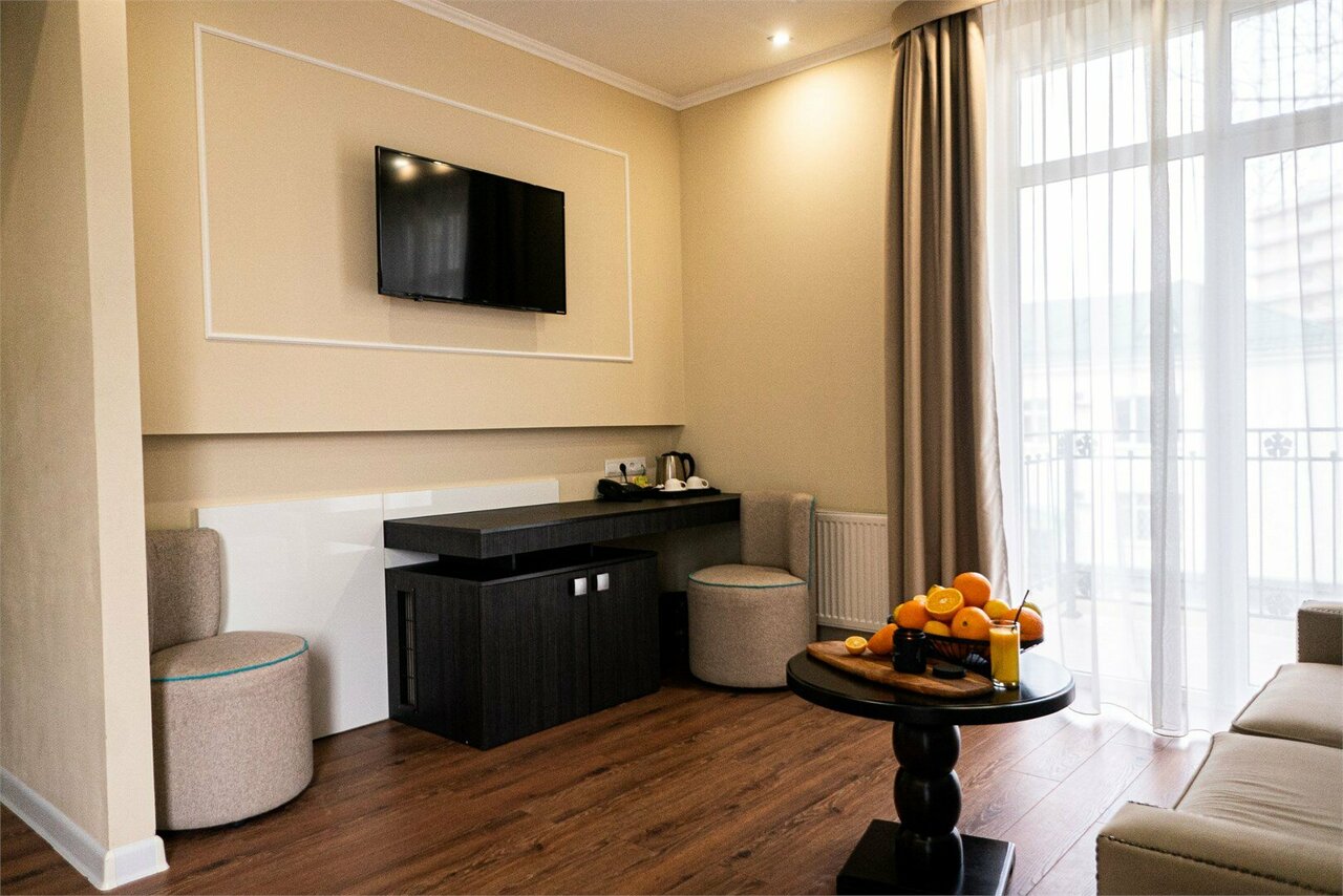 Отель Голубая лагуна Анапа