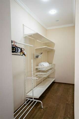 Отель Голубая лагуна Анапа АПАРТАМЕНТЫ-СТУДИО "ПЕРЛАМУТР" ул. Ленина / Кирова д.9, кв 1-4