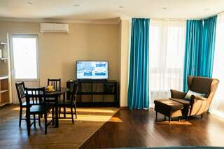 Отель Голубая лагуна Анапа АПАРТАМЕНТЫ-СТУДИО "ПЕРЛАМУТР" ул. Ленина / Кирова д.9, кв 1-10